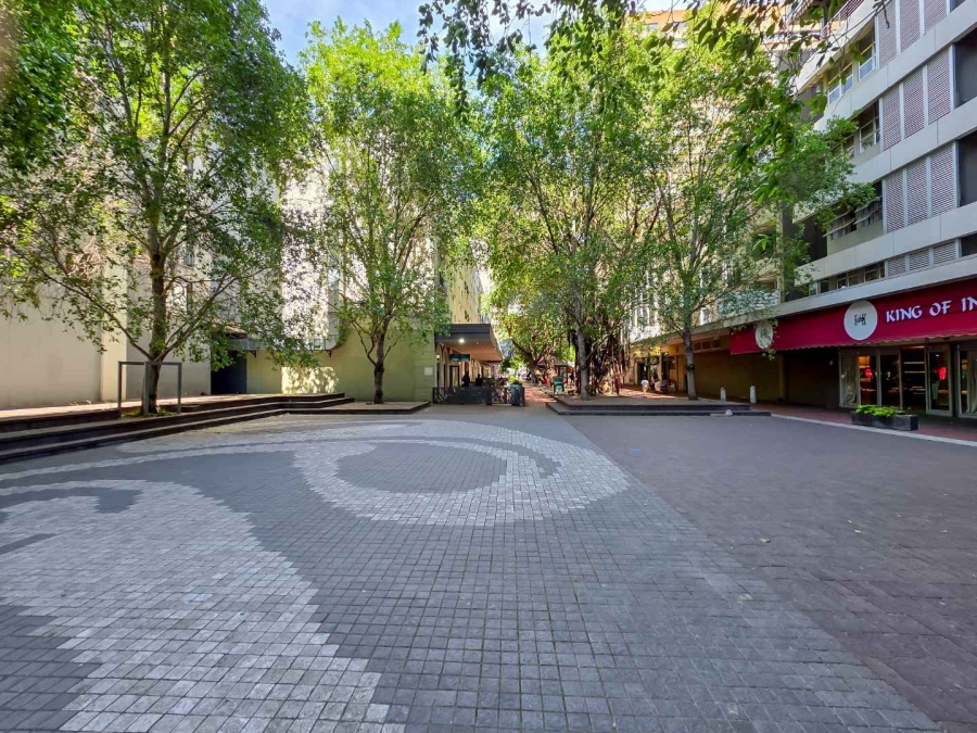 1 Bedroom Property for Sale in Cape Town City Centre Western Cape
